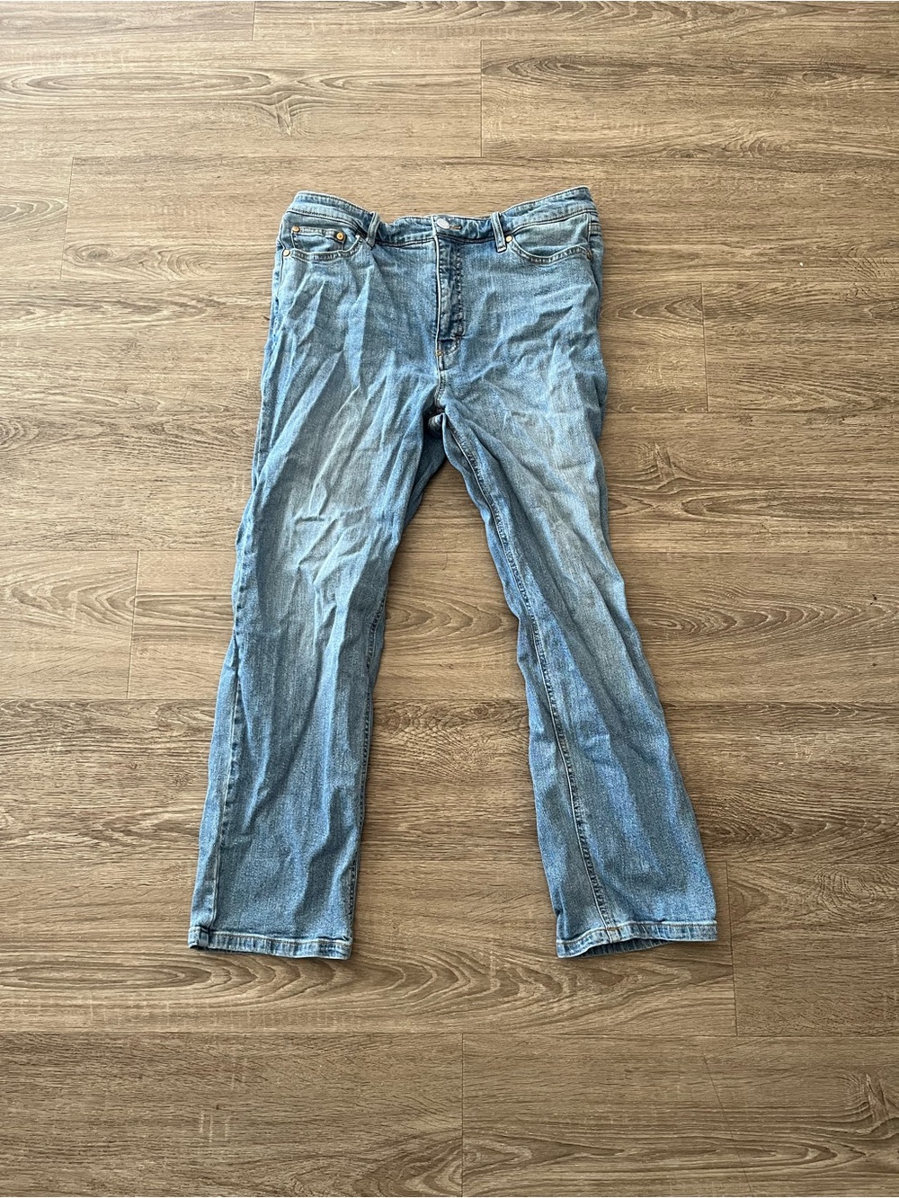 ON 34th Straight Leg Jeans Women 12S Light Wash High Rise Stretch Denim 5 Pocket